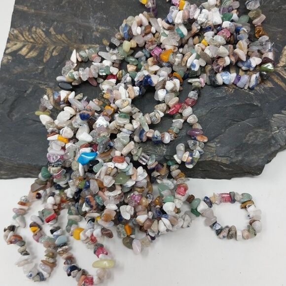 One Strand Mixed Agate Bead Chips - Picture 1 of 5